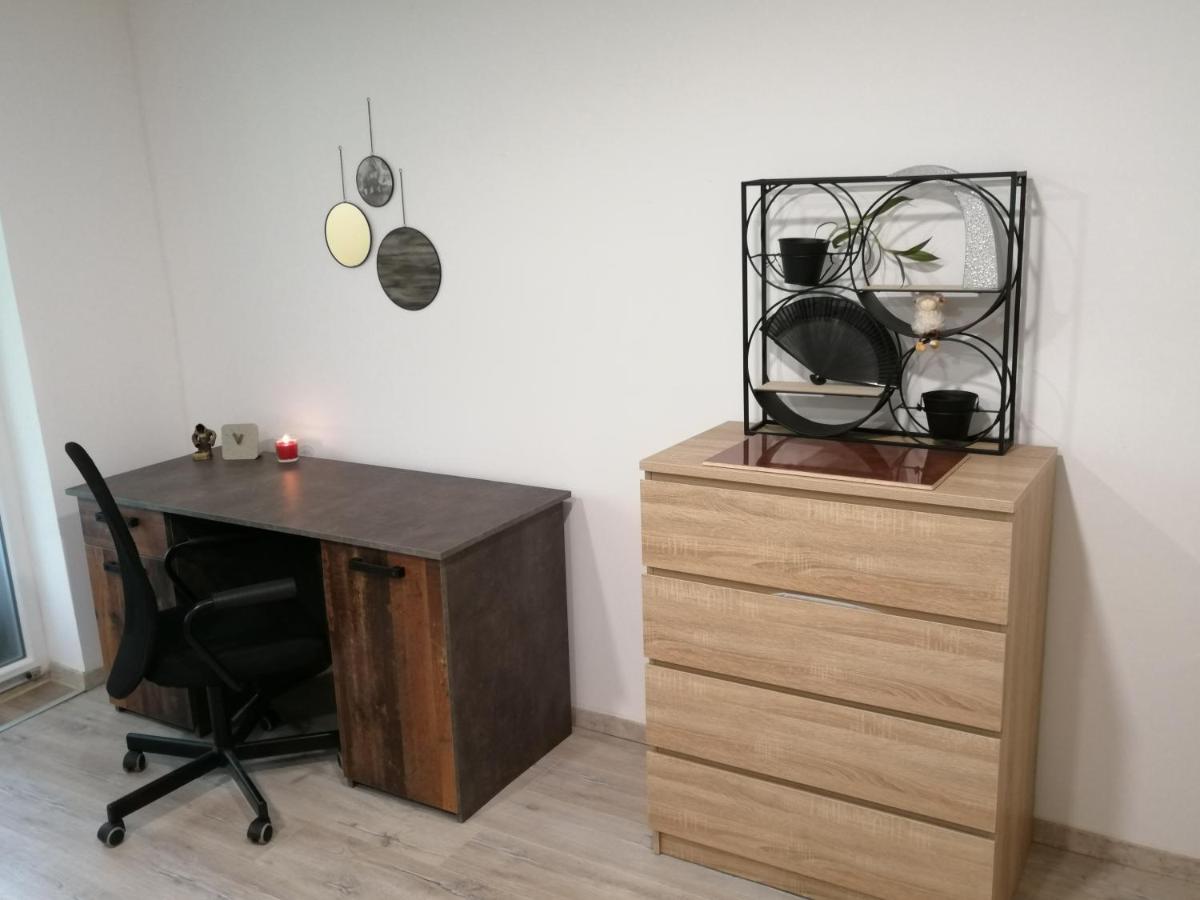 Ujkapu Sunshine Apartments 기오르 외부 사진