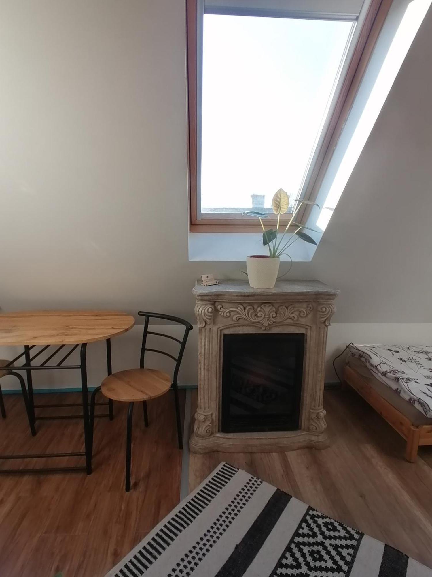 Ujkapu Sunshine Apartments 기오르 외부 사진