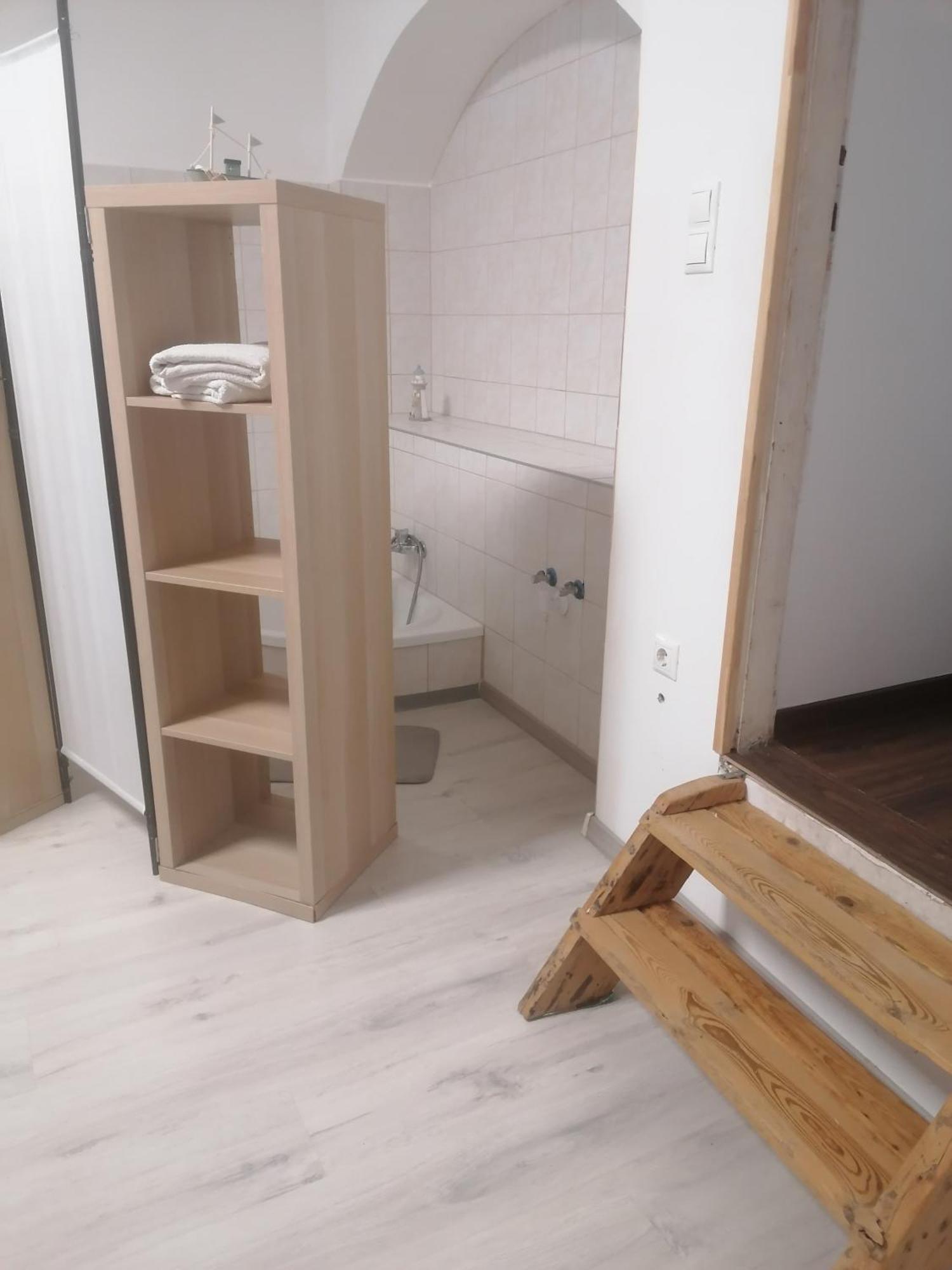 Ujkapu Sunshine Apartments 기오르 외부 사진